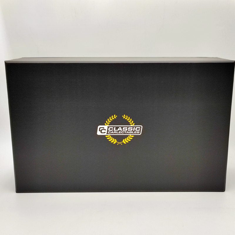 1:18 Classic Carlectables 18599 Craig Lowndes 100 ATCC/V8 Supercar Race Wins Twin Set Limited Diecast Model Collection Auto Gift