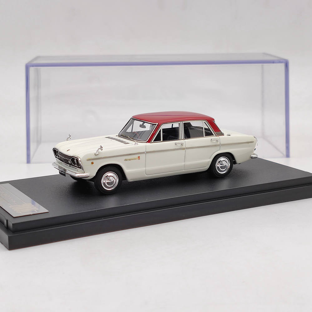 Ignition Model 1:43 Nissan Skyline 2000 GT-R (KPGC10) White