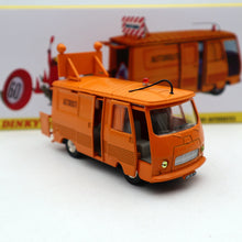 Atlas 1:43 Dinky 570A FOURGON PEUGEOT J7 Dépannage Autoroutes Diecast Toys Car Gift