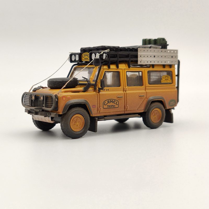 Master 1:64 Land Rover Defender 110 Camel Cup Small wheel Diecast Toys Car Models Gifts