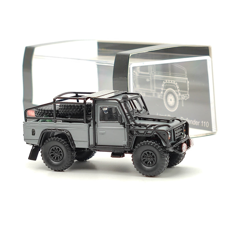 3 Colors Master 1:64 Land Rover Defender 110 Pickup Diecast Toys Car Models Collection Gifts Black/Gray/Red