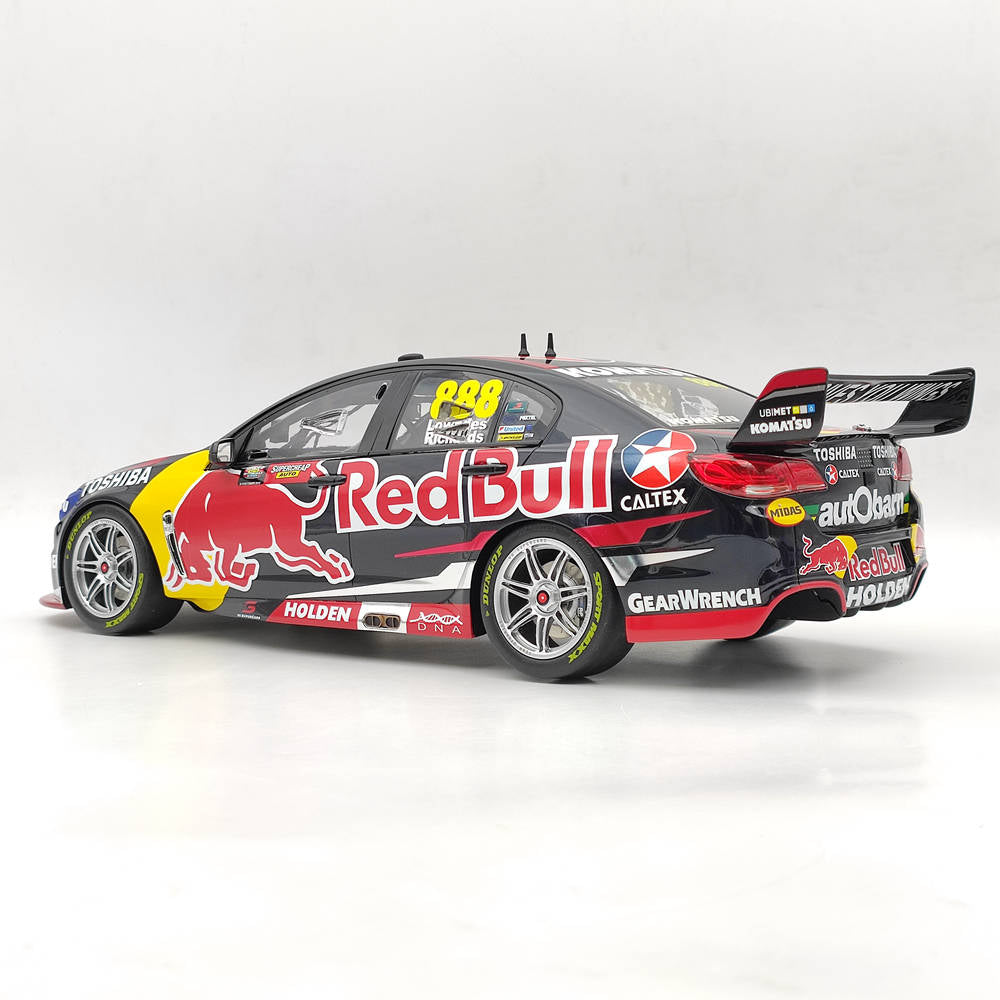 1:12 Red Bull 2015 Bathurst Winner #888 Holden VF Commdore B12H15Q RESIN TOYS CAR GIFT