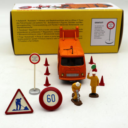 Atlas 1:43 Dinky 570A FOURGON PEUGEOT J7 Dépannage Autoroutes Diecast Toys Car Gift