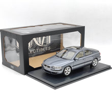 Modèle réduit de voiture en résine 1/18 Volvo S60 R 2003 DNA000107, gris métallisé, jouet à offrir