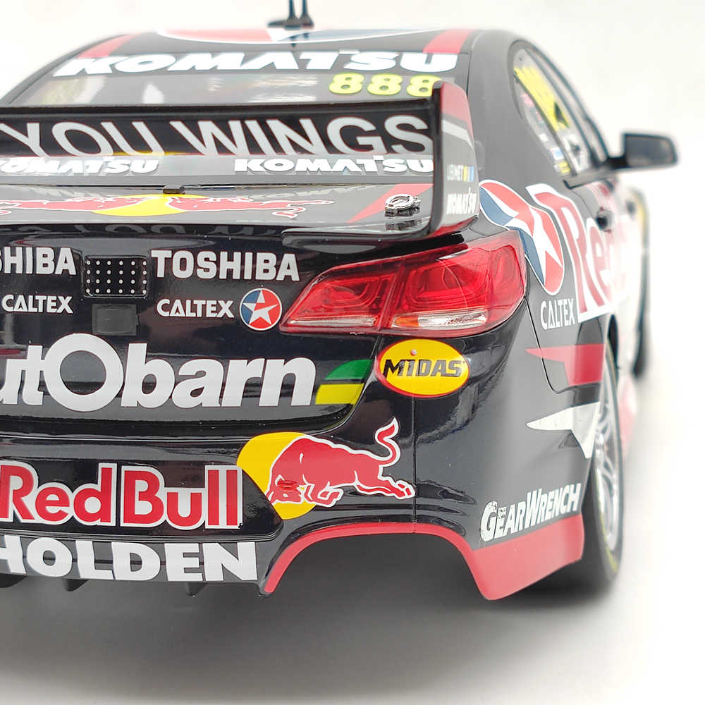 1:12 Red Bull 2015 Bathurst Winner #888 Holden VF Commdore B12H15Q RESIN TOYS CAR GIFT