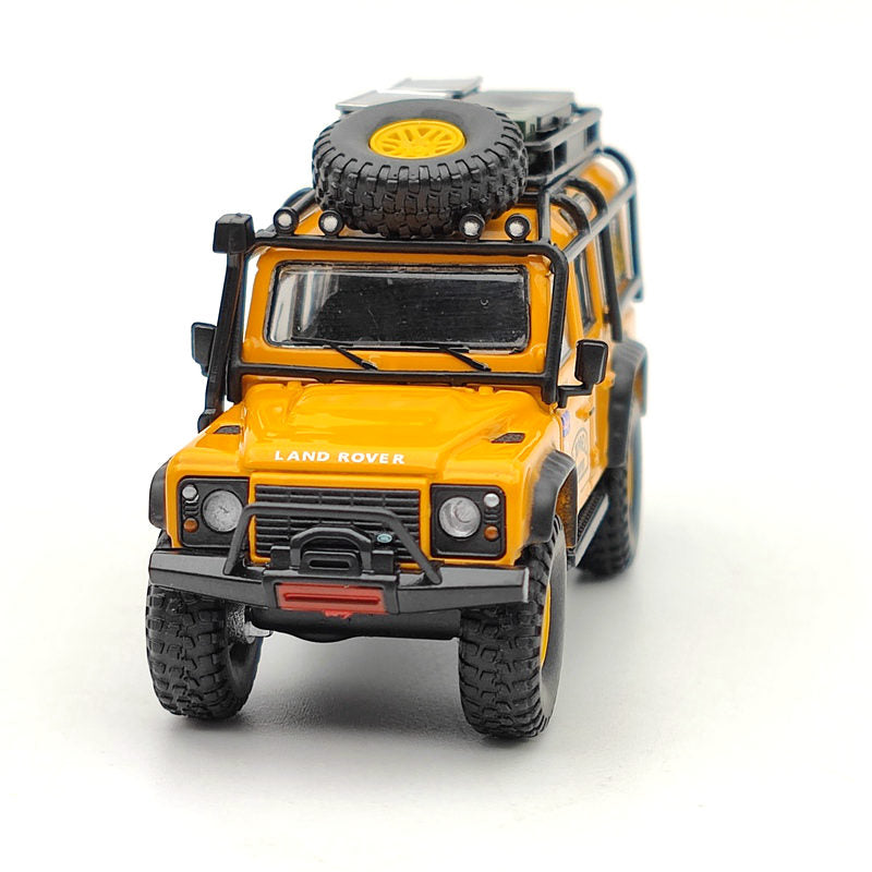 Master 1:64 Land Rover Defender 110 Camel Cup Collection Diecast Toys Cars Model Gifts Limited Edition yellow