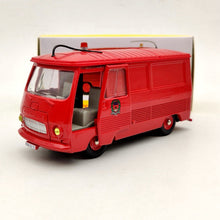Atlas 1/43 Dinky Toys 570 P Fourgon Peugeot J7 Version Pompiers Diecast Models Car Auto Gifts Collection