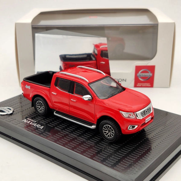 1/43 Nissan Navara 4x4 Pickup Truck Red Diecast Models Limited Collection Auto Toys Car Gift