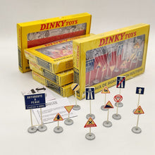 Lot de 5 pièces Atlas Dinky Toys 593 12 modèles PANNEAUX DE SIGNALISATION ROUTIERE